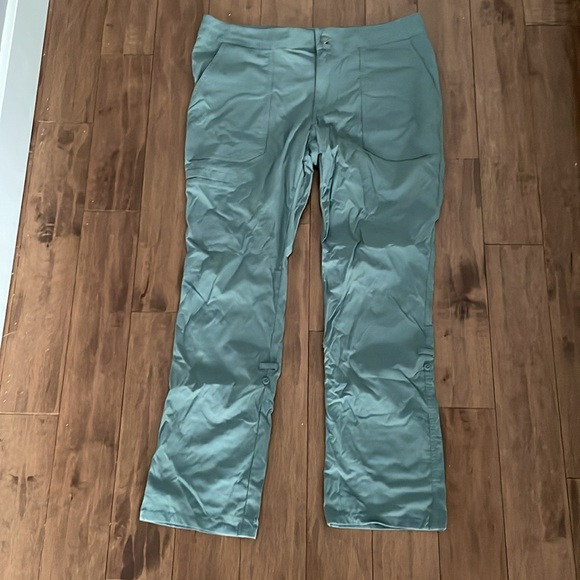 14 Reg Columbia Pant Sage Green - Picture 5 of 6